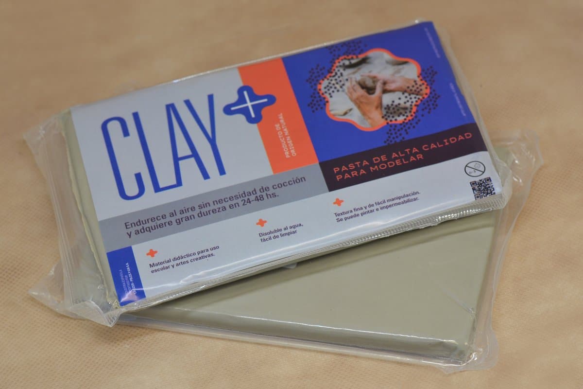 Arcilla Blanca Natural de Secado al Aire - Imagen 1