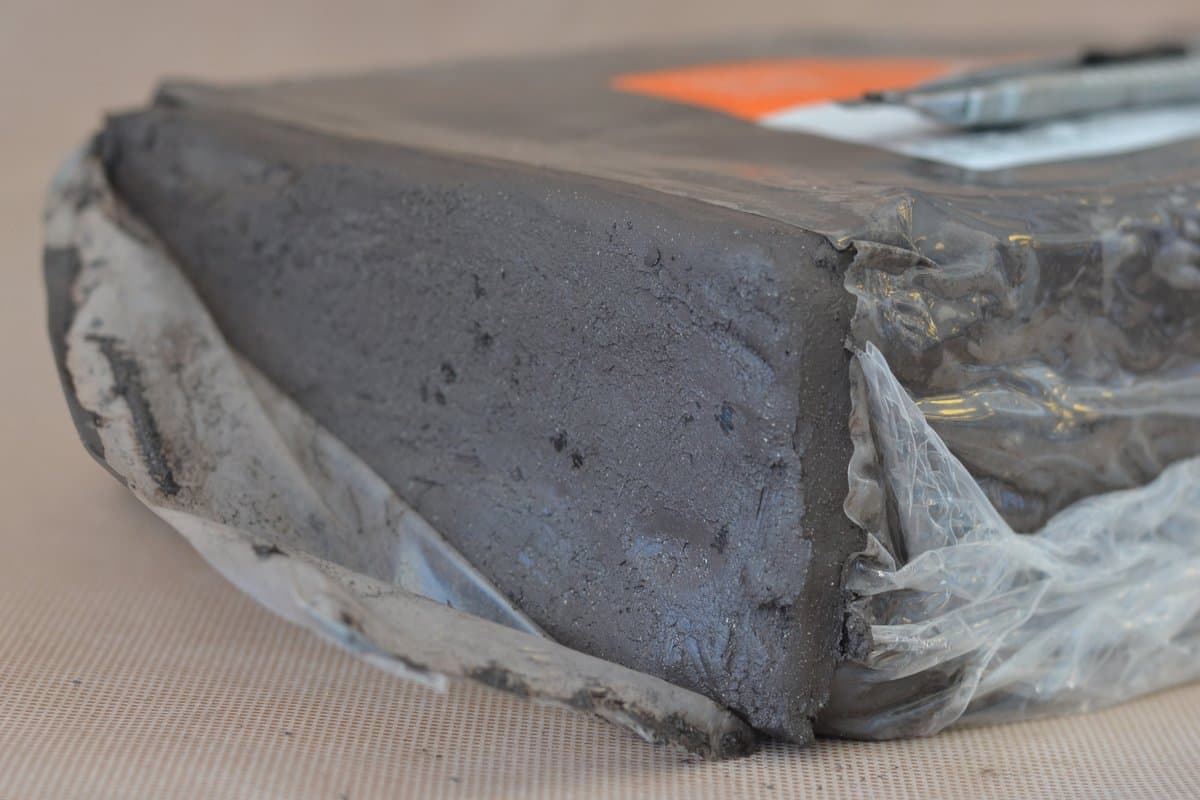 Pasta Refractaria Negra chamotada 0-0,2 - Imagen 2