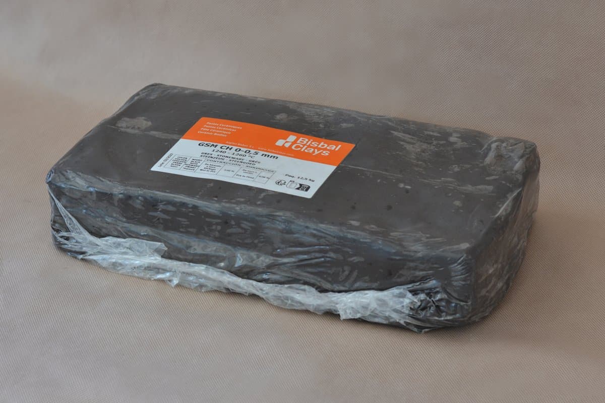 Pasta Refractaria Negra chamotada 0-0,2 - Imagen 1