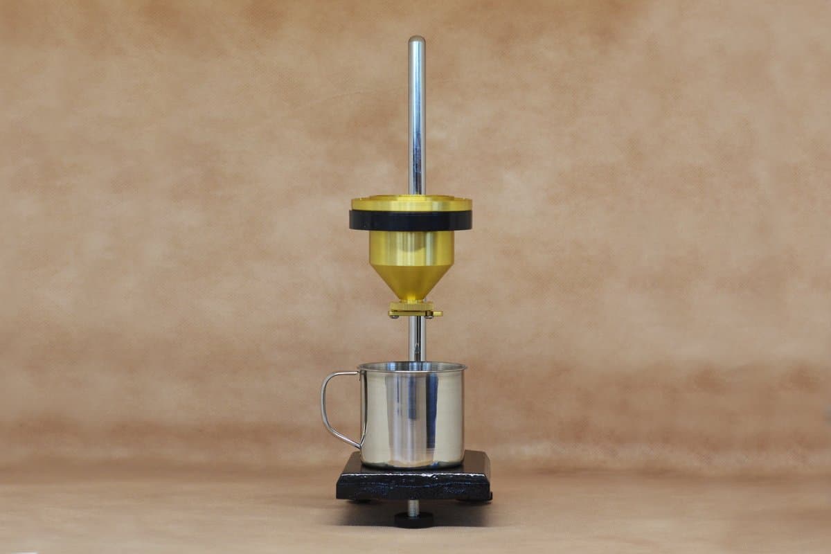 Copa Ford con Pie + Picnometro (TCA-197) - Imagen 1