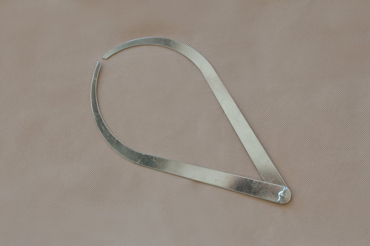 Compas Metalico Grande Nº4 (TCA-067) - Imagen 1