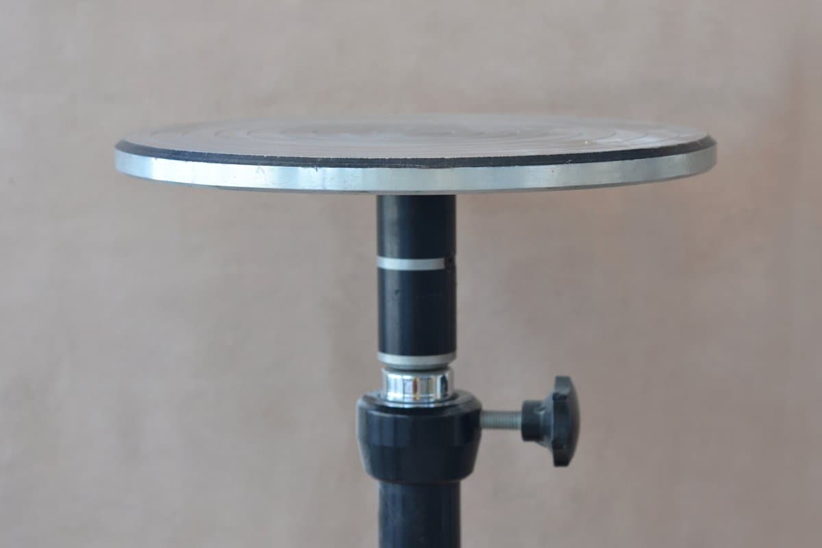 Torneta de Pie Regulable (501) - Imagen 3