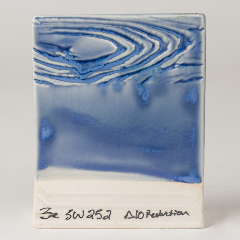 SW252P - Blue Opal - Pint - Imagen 8