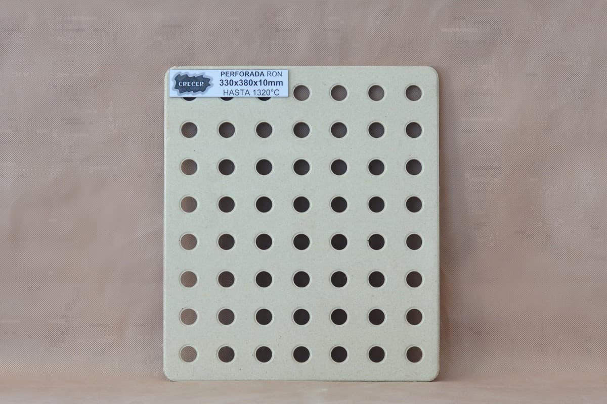 Placa Ron de 330 x 380 x 10 mm Agujereada - Imagen 1